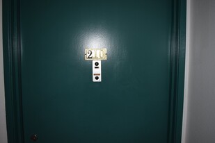 444 S Occidental Blvd, Unit 210 in Los Angeles, CA - Building Photo