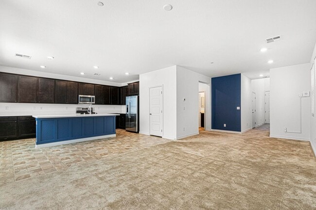 3695 Bright Aquarius Ln in Henderson, NV - Building Photo - Building Photo