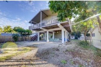 115 Marina Ave in Key Largo, FL - Building Photo - Building Photo