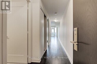 330 Richmond St W in Toronto, ON - Building Photo - Building Photo