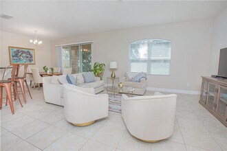 10665 Belfry Cir in Orlando, FL - Building Photo - Building Photo