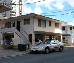 772 Paani St in Honolulu, HI - Building Photo - Building Photo