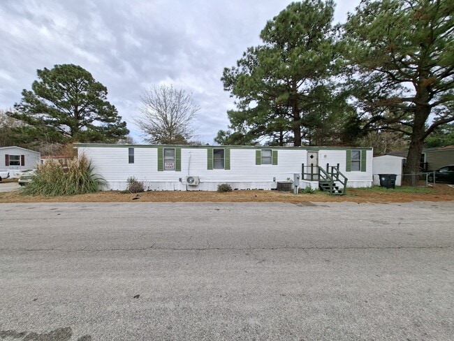 1925 Bacons Bridge Rd