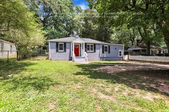 1836 Flat Shoals Rd SE in Atlanta, GA - Foto de edificio - Building Photo