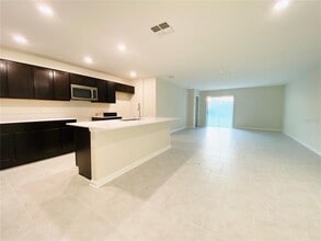4343 Sunny Creek Pl in Kissimmee, FL - Building Photo - Building Photo
