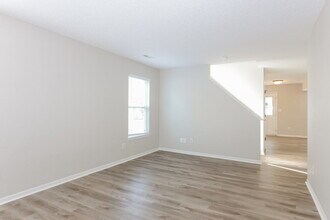 7148 Kimble Dr in Indianapolis, IN - Building Photo - Building Photo