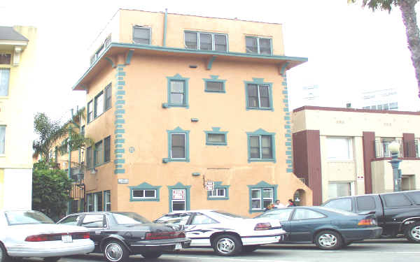 69-73 Lime Ave in Long Beach, CA - Foto de edificio - Building Photo