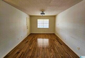 3413 Sandner Ct in Homewood, AL - Building Photo - Building Photo