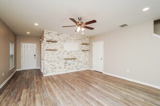 3861 Strafford Pl in Lakeland, FL - Building Photo - Building Photo