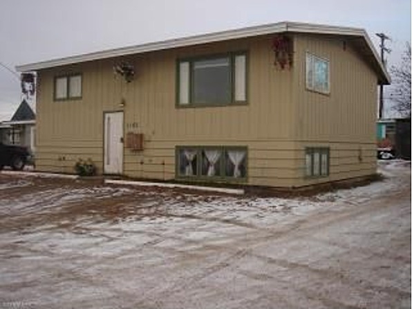 1005 W 30th Ave in Anchorage, AK - Building Photo