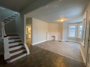 3615 Montgomery Rd in Cincinnati, OH - Building Photo - Building Photo