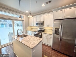 1526 S Cleveland St in Philadelphia, PA - Building Photo - Building Photo