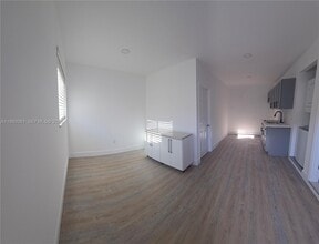 9610 Johnson St in Pembroke Pines, FL - Building Photo - Building Photo