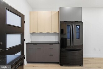 2713 W Montgomery Ave in Philadelphia, PA - Building Photo - Building Photo