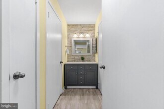 9463 Hickory Limb in Columbia, MD - Building Photo - Building Photo