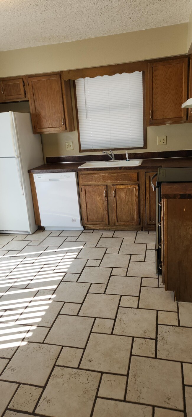 property at 720 Crystal St
