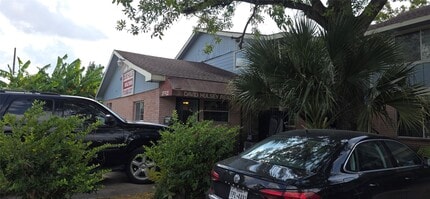 4005 Irvington Blvd in Houston, TX - Building Photo - Building Photo
