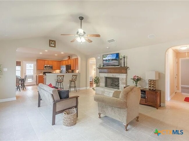 130 Mystic Hollow in Buda, TX - Building Photo - Building Photo