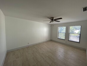 12124 Regal Ct N in Wellington, FL - Building Photo - Building Photo