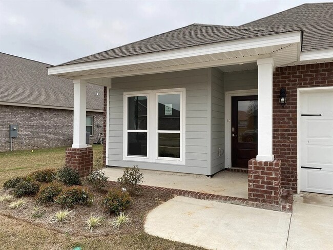 1348 Rosefield Dr W in Mobile, AL - Building Photo - Building Photo