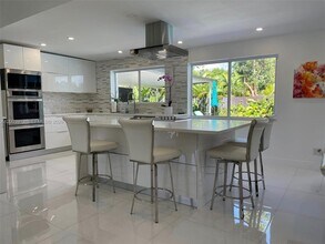 15551 SW 155th Ave in Miami, FL - Building Photo - Building Photo