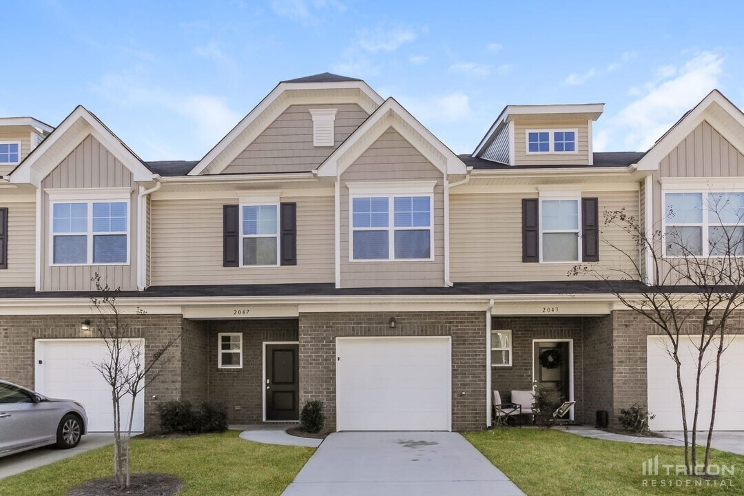 2047 Aragon Lane in Gastonia, NC - Building Photo