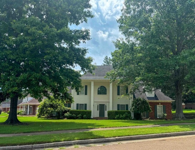 335 Grand Steeple Dr