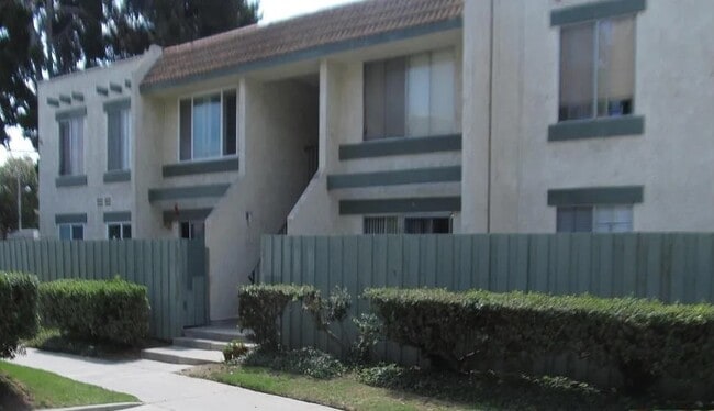 2436 Bolker Dr in Port Hueneme, CA - Building Photo - Building Photo