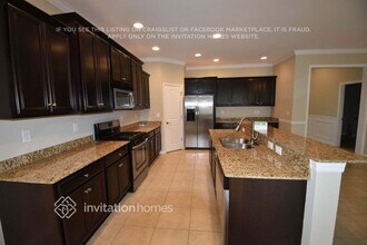 15612 Starling Water Dr in Lithia, FL - Building Photo - Building Photo