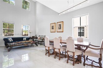 1570 Elm Grove Rd in Weston, FL - Building Photo - Building Photo
