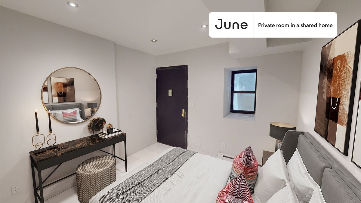 Private bedroom in 5 bed/2 bath Home in New York, NY - Building Photo