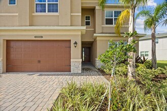 32684 Tamarind Grv Ln in Wesley Chapel, FL - Building Photo - Building Photo