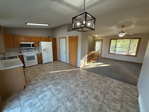 205 S Foss Ave in Sioux Falls, SD - Building Photo - Building Photo