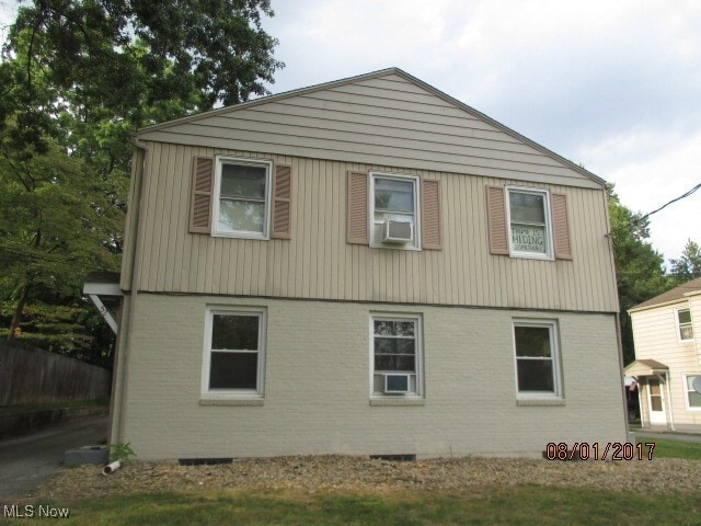 property at 52 Willow Dr