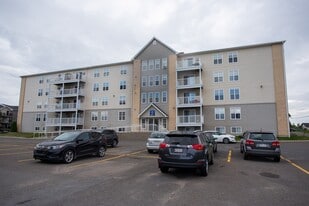 29 Abbott Ct in Fredericton, NB - Building Photo
