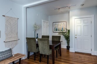 63 Waterhouse St, Unit 2 in Somerville, MA - Building Photo - Building Photo