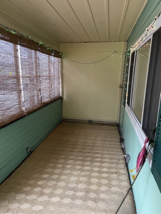 1105 Middle St in Pittsburgh, PA - Building Photo - Building Photo