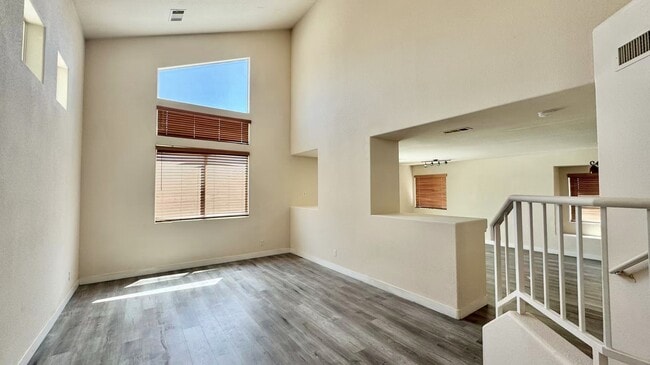 3726 Penedos Dr in Las Vegas, NV - Building Photo - Building Photo