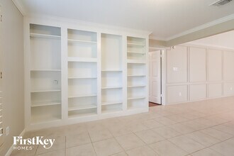 2303 Prestwick Dr in League City, TX - Building Photo - Building Photo