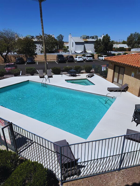 Kachina Springs Apartments in Tucson, AZ - Building Photo