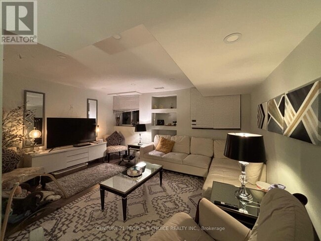 property at 287 Hinton Ter