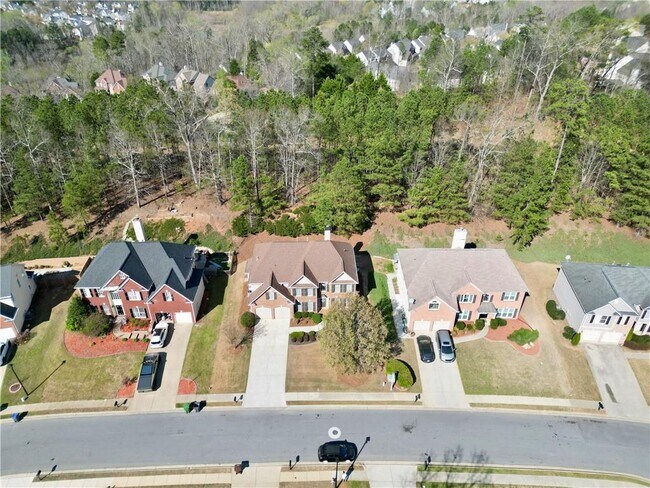 3945 Summit Gate Dr in Suwanee, GA - Building Photo - Building Photo