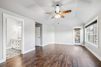 12336 Pebble View Dr in Conroe, TX - Building Photo - Building Photo