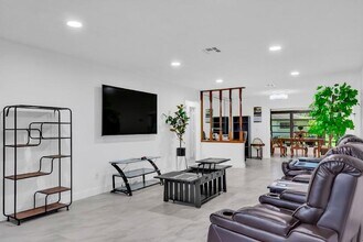 4857 Dovewood Terrace in Boynton Beach, FL - Building Photo - Building Photo