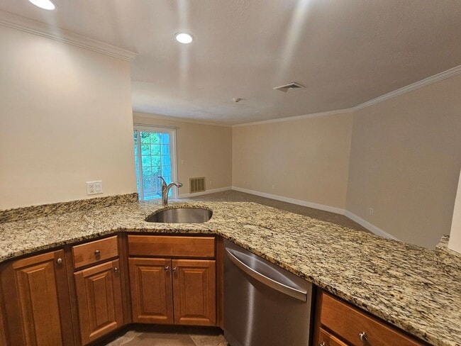 55-55 James St in Milford, NH - Building Photo - Building Photo