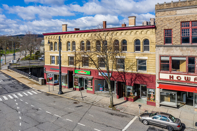 11-21 Main St in Torrington, CT - Building Photo - Building Photo