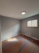 7732 S Lotus Ave in Burbank, IL - Building Photo - Building Photo