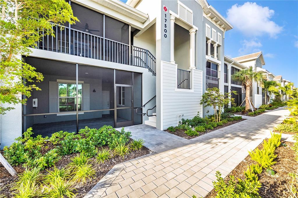 17500 Opal Sand Dr in Venice, FL - Foto de edificio