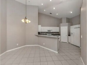 4153 Fairway Dr in North Port, FL - Building Photo - Building Photo