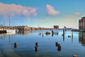 Thames Point in Baltimore, MD - Foto de edificio - Building Photo